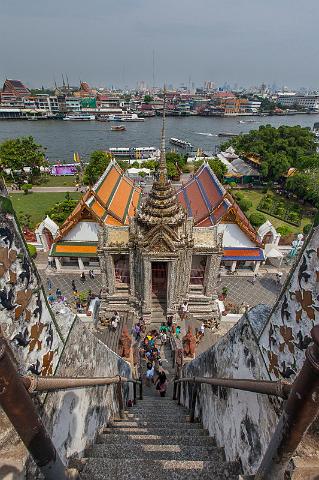 69 Bangkok, Wat Arun.jpg